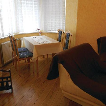 Lovely Apartment In Waren-Mueritz With Kitchen فارين المظهر الخارجي الصورة