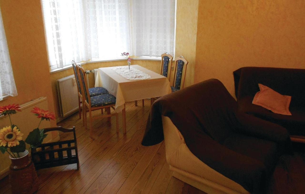Lovely Apartment In Waren-Mueritz With Kitchen فارين المظهر الخارجي الصورة