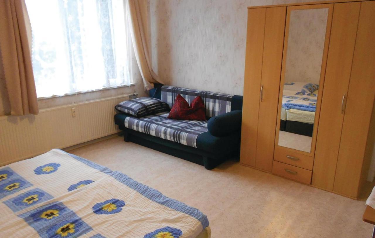 Lovely Apartment In Waren-Mueritz With Kitchen فارين المظهر الخارجي الصورة